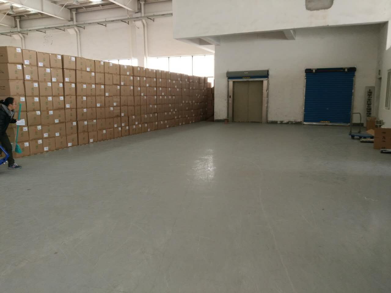 跨境市场仓库怎么样，，，，，治理好吗？？？？？？？？