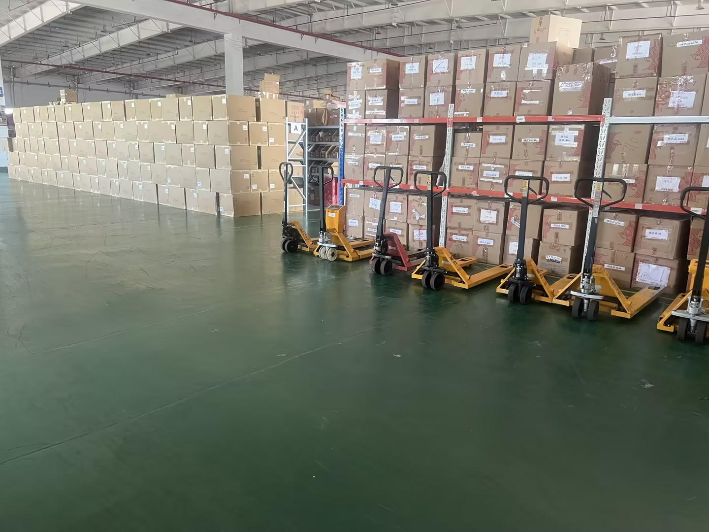 云仓一件代发与第三方仓库托管仓配一体：电商物流新趋向